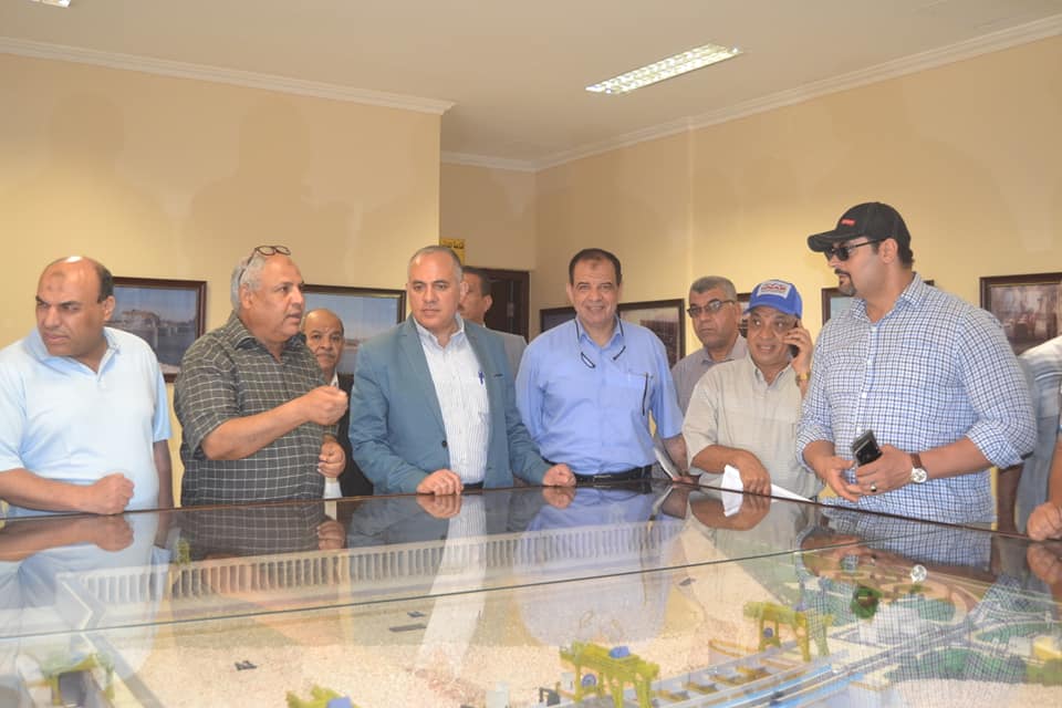 وزير الري يتفقد الترتيبات النهائية لإفتتاح قناطر أسيوط الجديدة 9