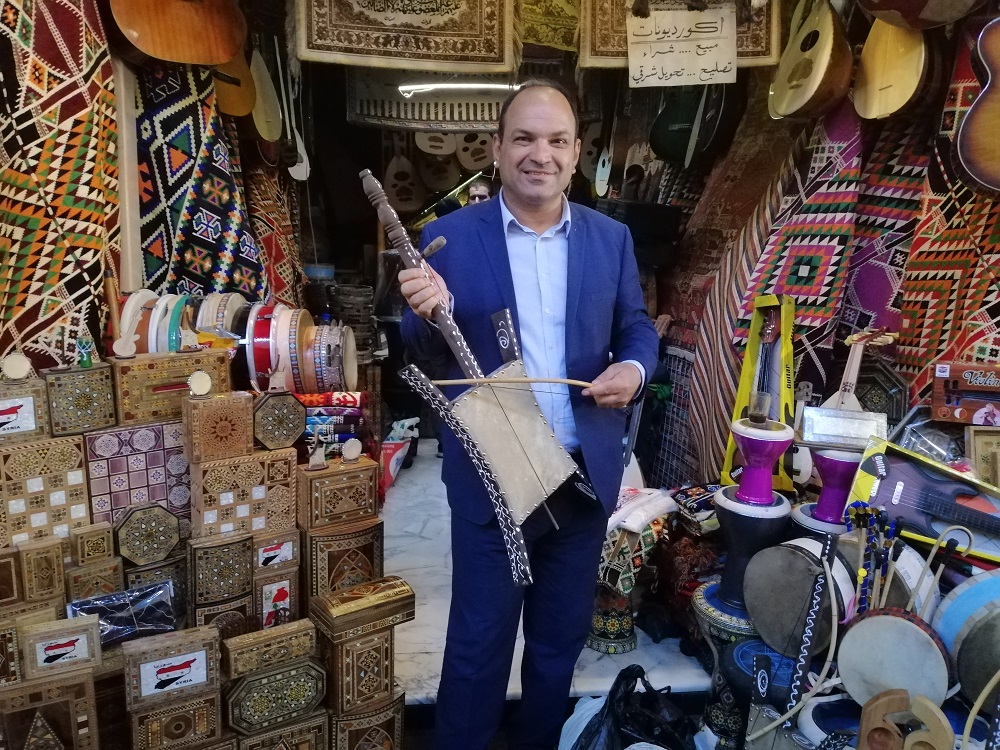محال بيع الالات الموسيقية في سوق الحميدية 4