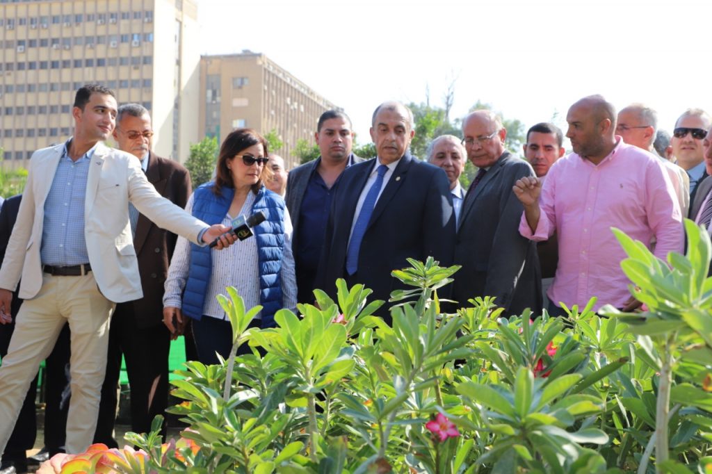 وزير الزراعة يفتتح معرض زهور الخريف 7