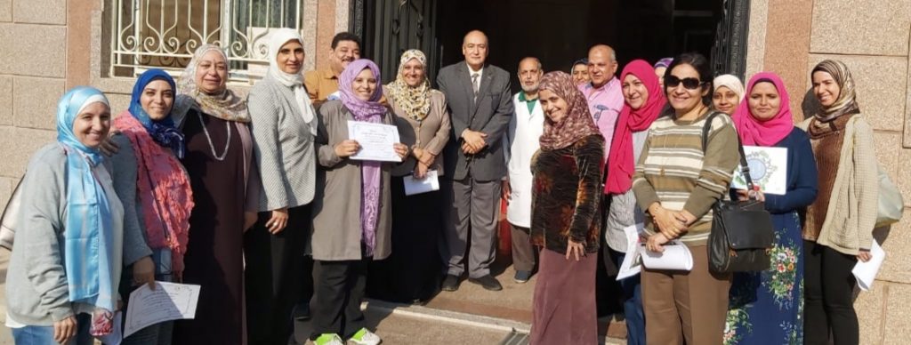 تكريم المشاركين في دورة معهد الامصال واللقاحات بحضور الدكتور علاء الخولي