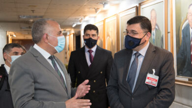وزير الري في جولة مع وزير الري العراقي في مقر وزارة الري