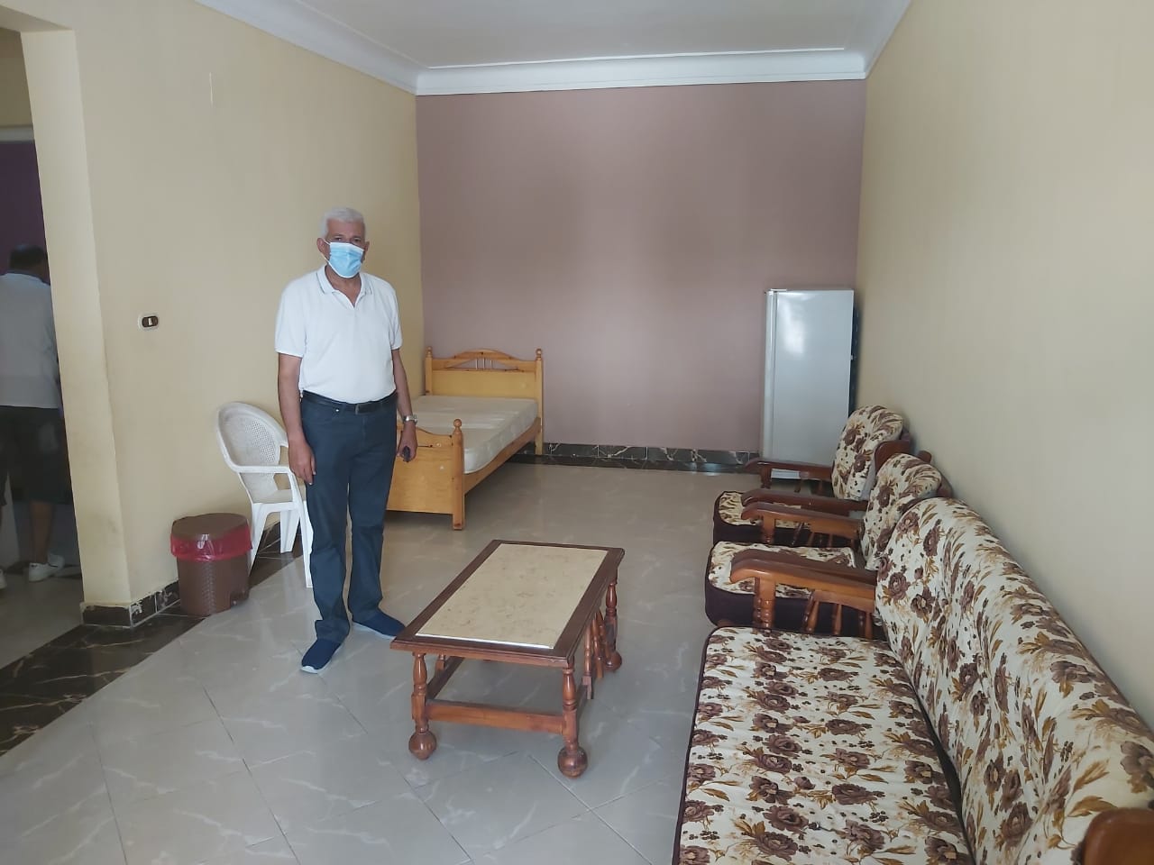 نقيب الزراعيين الدكتور سيد خليفة يتفقد الغرف الفندقية للنقابة
