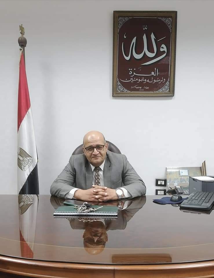 د محمد الخولي مدير معهد الأراض والمياه 1