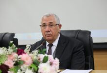وزير الزراعة