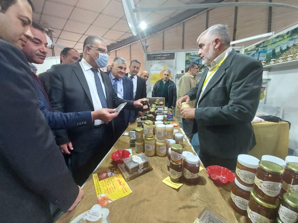 وزير الزراعة السوري في مهرجان عسل النحل السوري