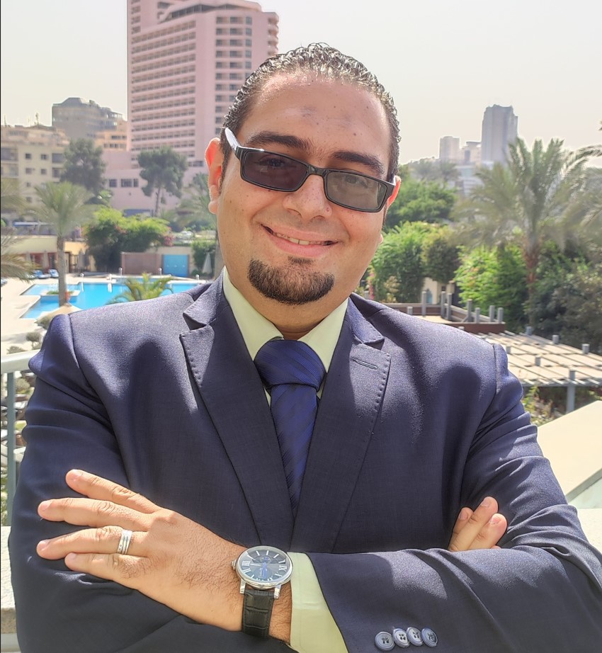 د حاتم شرف تربية النحل كلية الزراعة جامعة القاهرة