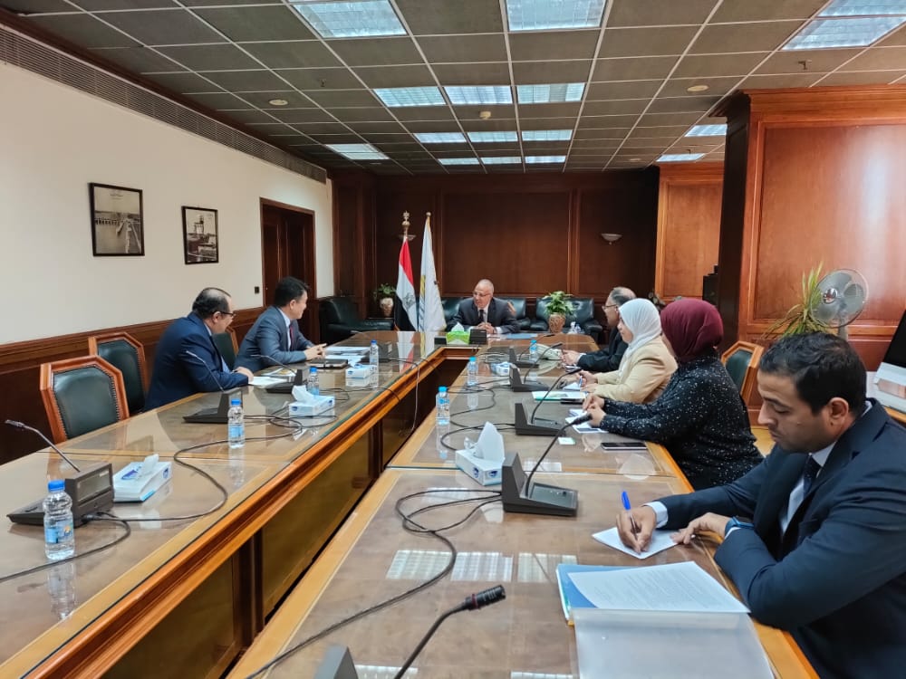 وزير الري يلتقي مدير المنظمة الإسلامية للأمن الغذائي