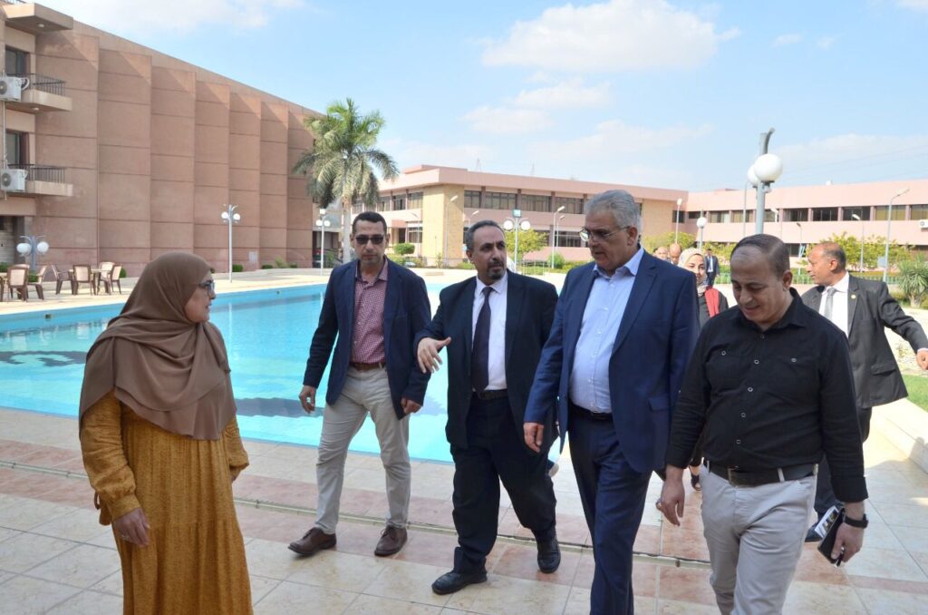 وزير المياه الفلسطيني يتفقد المركز الإقليمي للتدريب 4 scaled