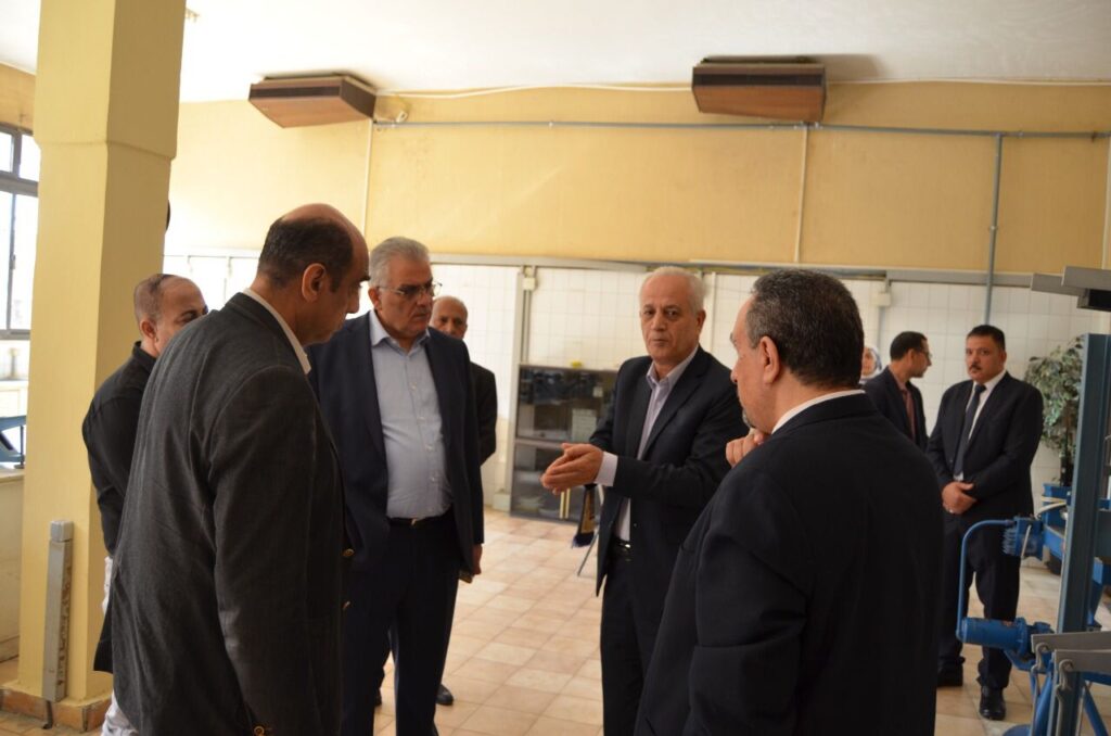 وزير المياه الفلسطيني يتفقد المركز الإقليمي للتدريب 5 scaled