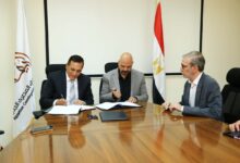 توقيع إتفاق بين الريف المصري لتقديم خدمات التأهيل للمنتفعين لتصدير منتجات المشروع