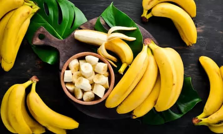 عدد السعرات الحرارية في الموز و المانجو