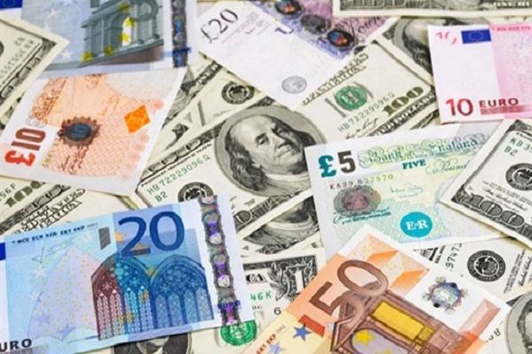 أسعار العملات الأجنبية والعربية اليوم